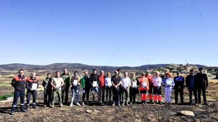El Ayuntamiento de San Martín de Unx entregó un detalle de agradecimiento a personas y entidades que ayudaron en el incendio