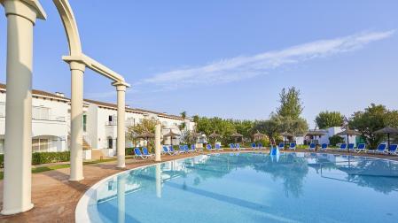 Imagen de la piscina del hotel Sea Club de Alcúdia