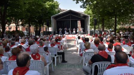 Paseo Sarasate durante una actuación en San Fermín