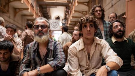 Miguel Herrán y Javier Gutiérrez protagonizan 'Modelo 77', de Alberto Rodríguez