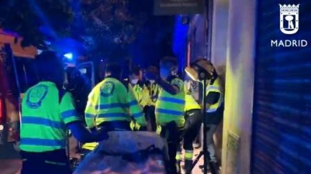 Efectivos de emergencias atienden al herido