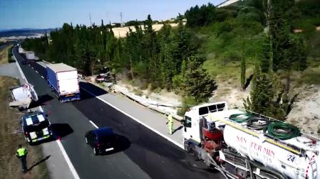 El accidente ha tenido lugar en el punto kilométrico 75 de la AP-15