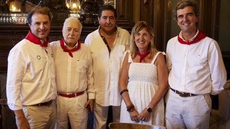 Por la izquierda: Borja Domecq, Miguel Setuáin, Carlos Sosa (mexicano), Amaia Valls y Rafa Molina.
