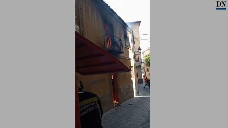 Vídeo del incendio de una vivienda en Tudela