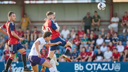 Barbero, que fue el último en entrar desde el banquillo, reivindicó su papel en Osasuna y anotó el gol del empate cuando el partido estaba a punto de concluir