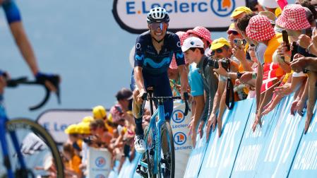 Enric Mas, en la meta de Peyreagudes del Tour de Francia