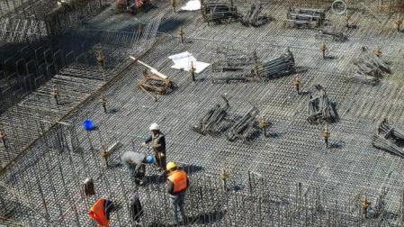 Imagen de varios trabajadores, en una obra