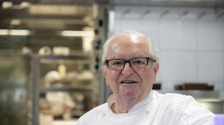 Juan Mari Arzak sigue al pie del cañón