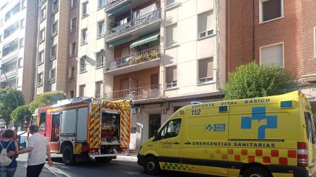 Bomberos y asistencias sanitarias, en el lugar de la explosión