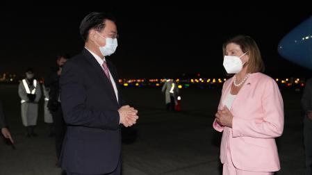 Nancy Pelosi tras aterrizar Taiwán