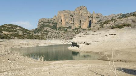 Nivel este miércoles del pantano de Vadiello, principal fuente de suministro de agua de Huesca, que se encuentra al 28%