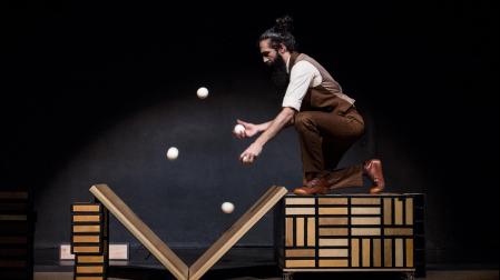 ‘SÓ’ es un espectáculo circense que se alzó con el premio del público en el Festival Malabharía 2020