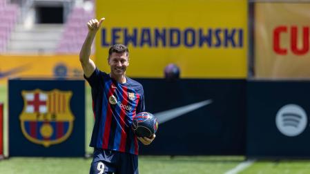 Robert Lewandowski, en su presentación oficial como jugador del F.C. Barcelona