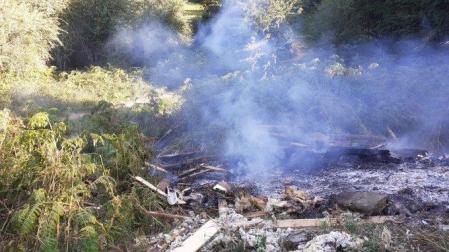 Imagen captada por los bomberos en la zona del fuego