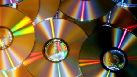 Imagen de archivo de varios discos compactos