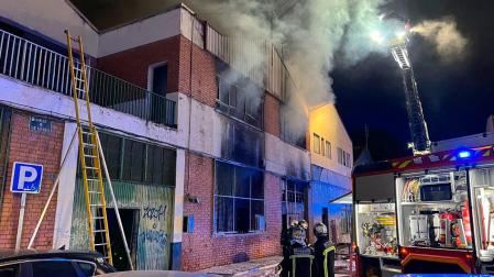 Nave industrial en Torrejón de Ardoz incendiada