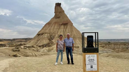 La Comunidad de Bardenas ha instalado un soporfte fijo en Castildetierra para facilitar las fotografías 'selfie'