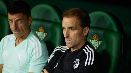 Jagoba Arrasate, en el banquillo del Benito Villamarín
