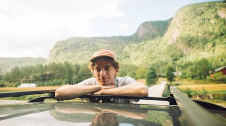 Fabio Purroy en una imagen con los montes de la región de Telemark a su espalda