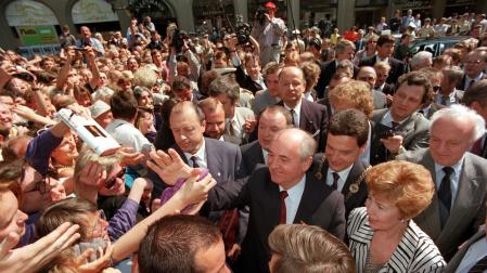 La vida del expresidente ruso Mikhail Gorbachev, en imágenes