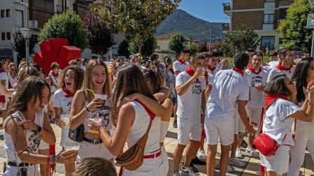 Fotos del cohete de fiestas de Ayegui.
