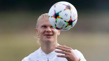 Erling Braut Haaland en el entrenamiento previo antes de medirse al Sevilla