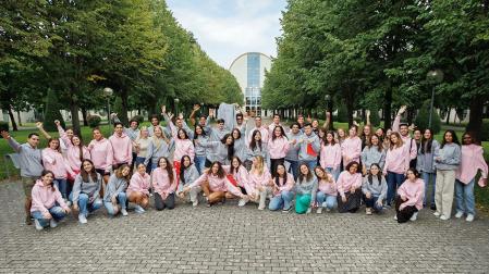 El alumnado de intercambio, en la UPNA, en la Jornada de Bienvenida