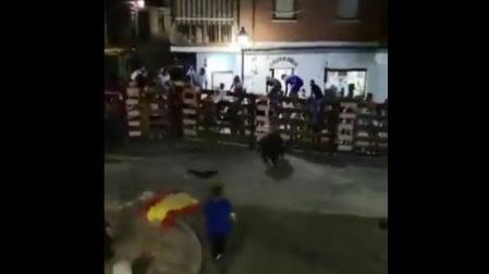 Momento de la cogida en Navalcarnero