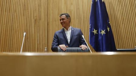 El presidente del Gobierno Pedro Sánchez preside la reunión interparlamentaria socialista celebrada en el Congreso