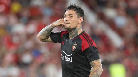 Curiosa celebración del gol del Chimy Ávila