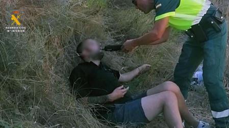 El arrestado en La Rioja, en la cuneta de la AP-68
