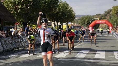 Fotos de la maratón de patinaje Pamplona-Puente 2022./
