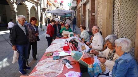 Mercadillo y degustación el Día de la Pocha 2022 en Sangüesa