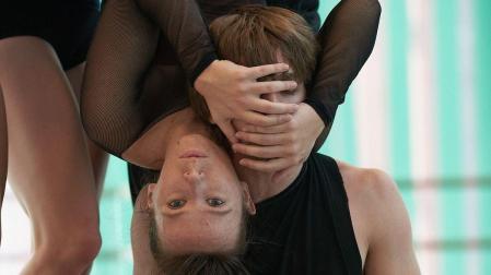 Metamorphosis Dance llega hoy al MUN con su espectáculo 'Prisma'.