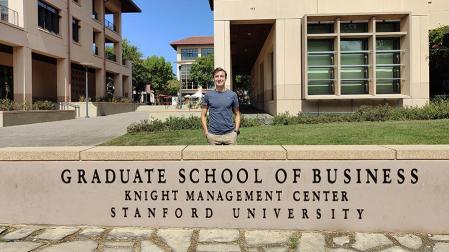 Iñigo de Carlos, en Stanford