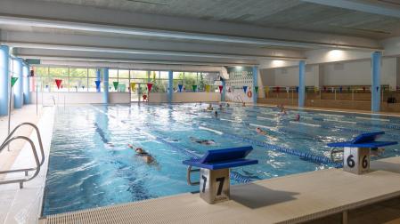 Una imagen tomada esta semana en la piscina cubierta de Anaitasuna. En este club no se exige reserva previa de calles