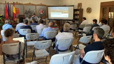Jornada de presentación de Comunidad Muga