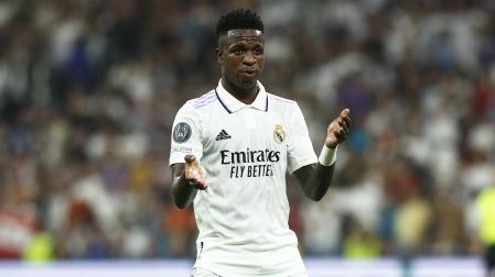 Vinicius se lamenta de uno de los errores durante el partido contra el Shakhtar