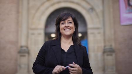 La pamplonesa Carol Sáez de Albéniz es la directora de la Escuela de Idiomas de Pamplona. Jesús Garzaron