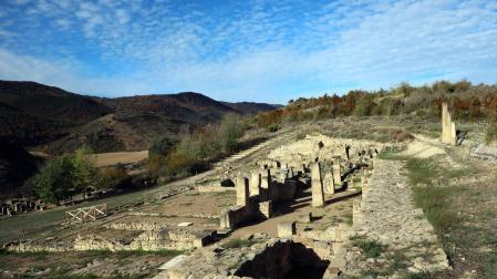 Fotos de las catas arqueológicas en Santa Criz de Eslava.