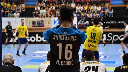 Marcos Cancio, portero del Helvetia Anaitasuna, no pudo evitar la clara derrota del equipo navarro