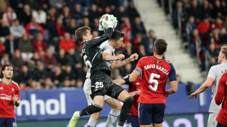 Fotos del Osasuna - Barcelona de la jornada 14./