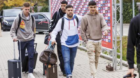 Olmo, Raya, Alba y pedri a su llegada a la Ciudad del Fútbol de Las Rozas
