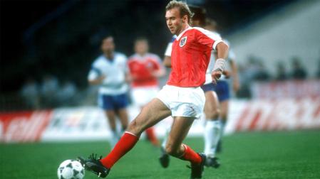 El austríaco Gerhard Rodax, con la camiseta del Rapid de Viena