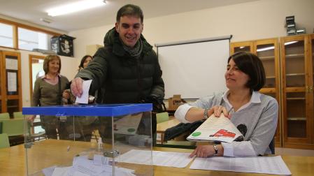 Votaciones sobre la jornada continua en un colegio navarro