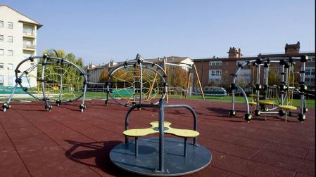 Imagen de un parque infantil de Pamplona