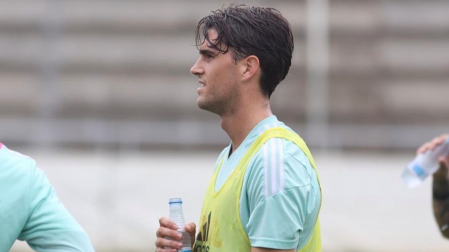 Javi Martínez, en un entrenamiento con el Albacete