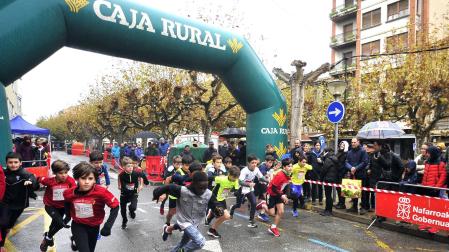 Fotos del XLIII Cross de las Peñas de Tafalla./