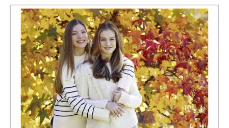 La princesa de Asturias y la infanta Sofía ilustran la felicitación de Navidad de la Casa Real