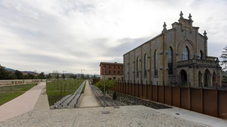 Imagen de las obras ya realizadas en el nuevo parque de la Txantrea